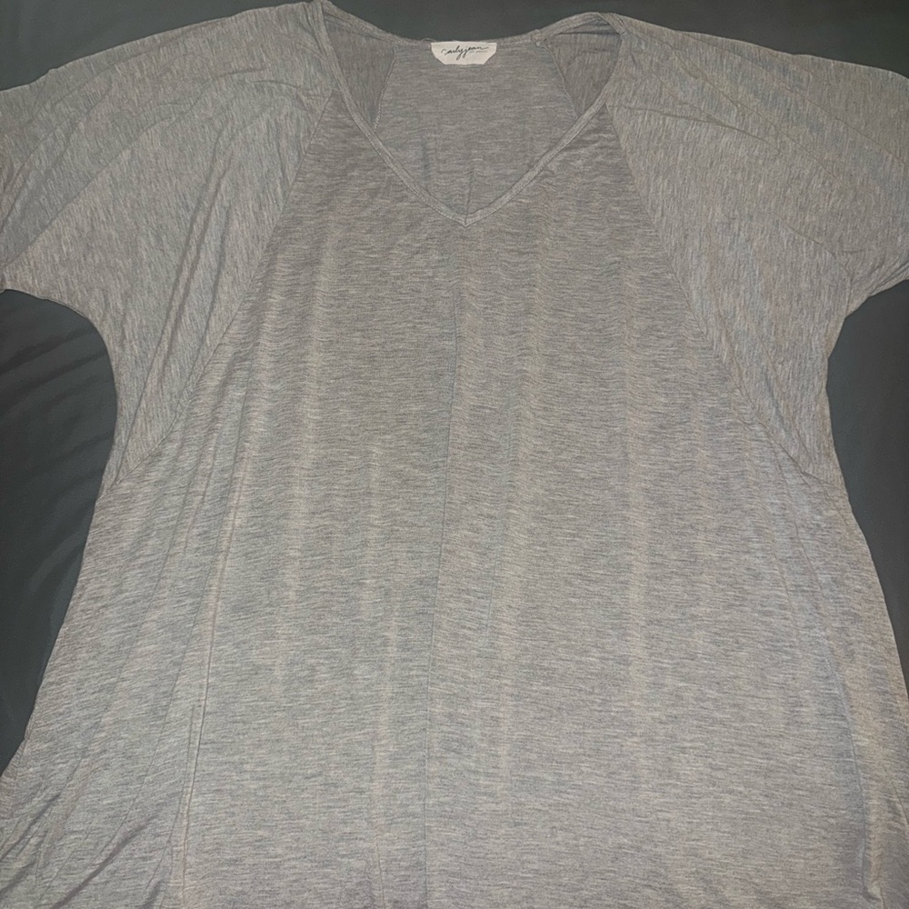 Carly Jean LA tee shirt